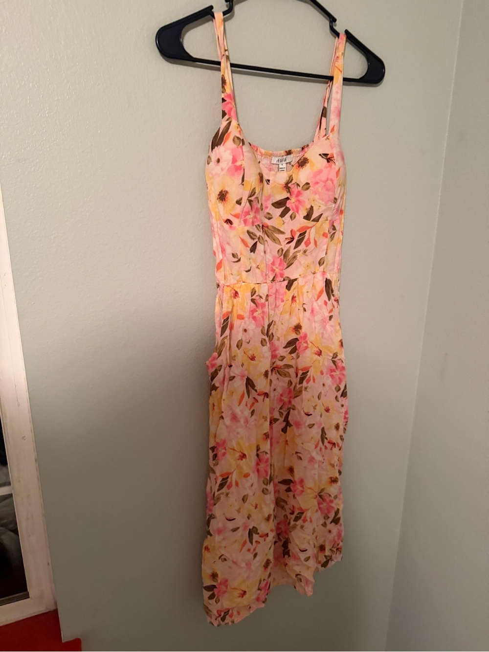 AUW Pink Floral Smocked Neck Top